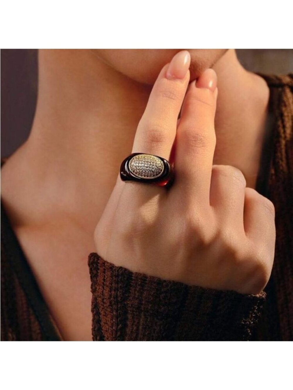 Brown and Gold Ring Q538